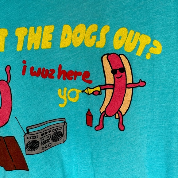 Loyal Army tshirt breakdancing hot dogs Who Let dogs out 00’s retro USA raygun - Picture 3 of 7